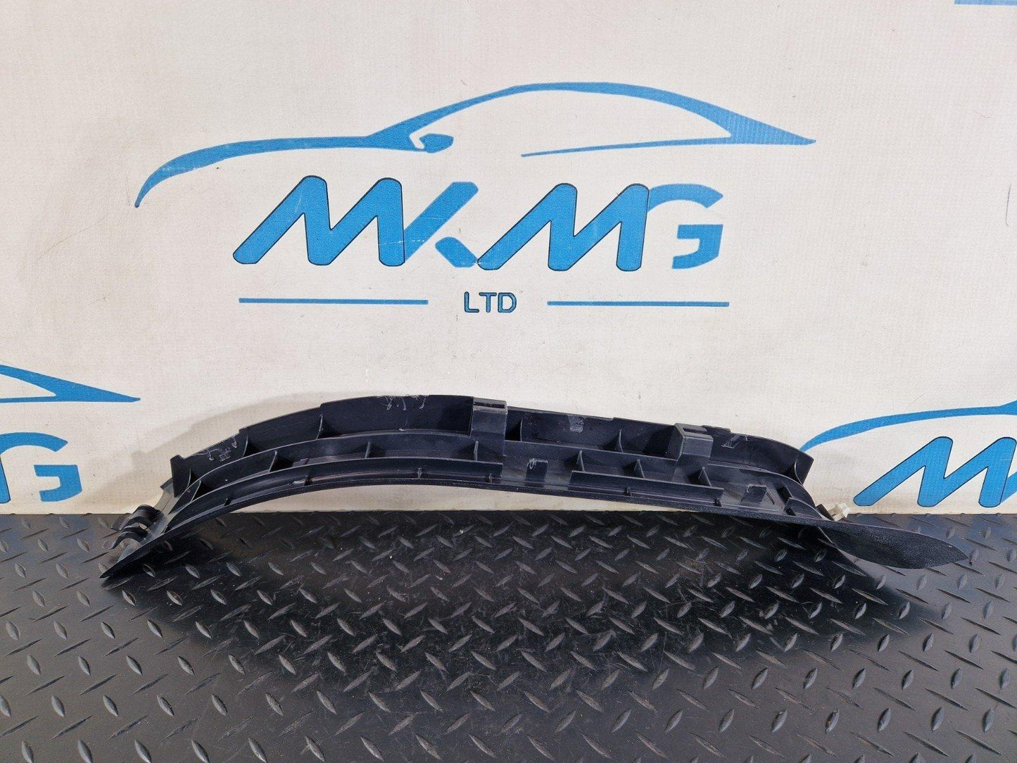 16-19 MERCEDES BENZ GLE W166 GENUINE REAR RIGHT DOOR SILL STEP TRIM A1666800635