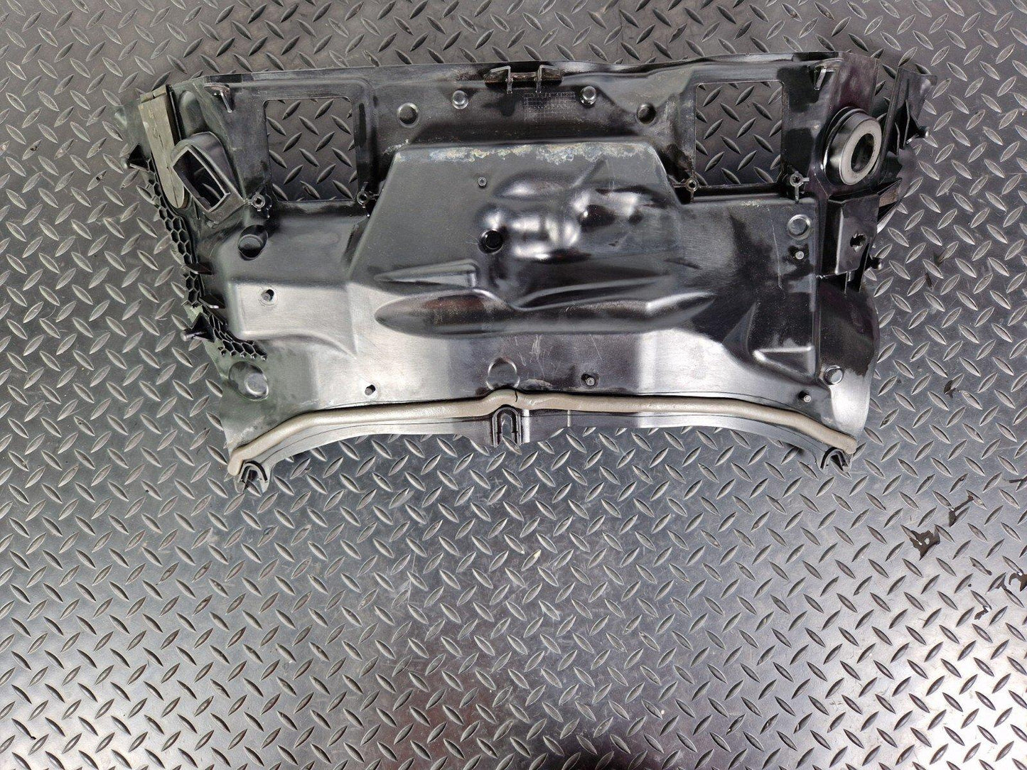 14-21 MERCEDES-BENZ C250D W205 ENGINE COMPARTMENT PARTITION WALL A2056206800