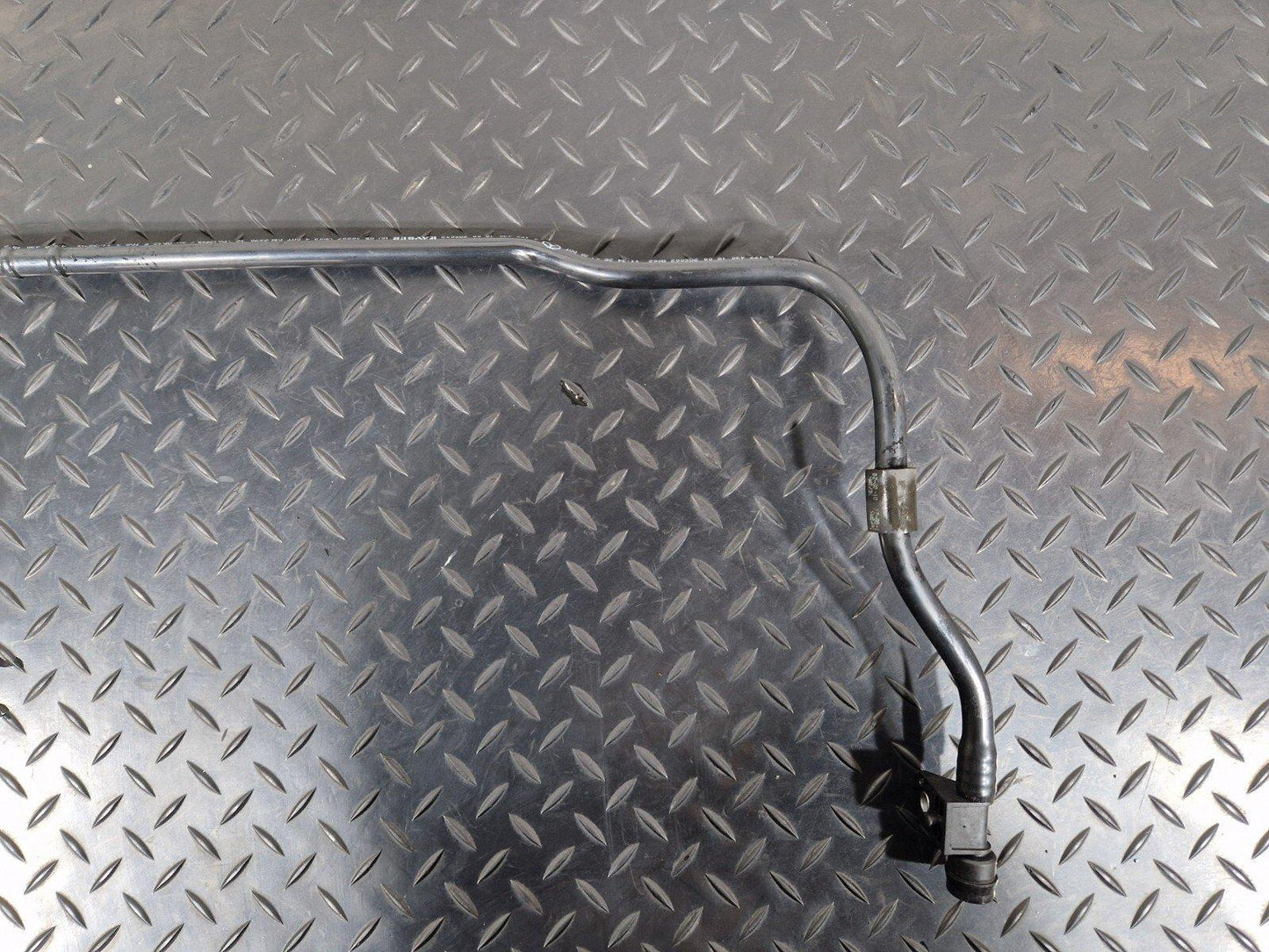 19-ON MERCEDES BENZ CLA C118 VACUUM HOSE PIPE A1774301800