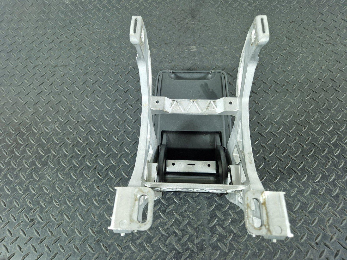 17-24 AUDI S5 F5 GENUINE CENTRE CONSOLE LEATHER ARMREST IN BLACK 8W0864283A