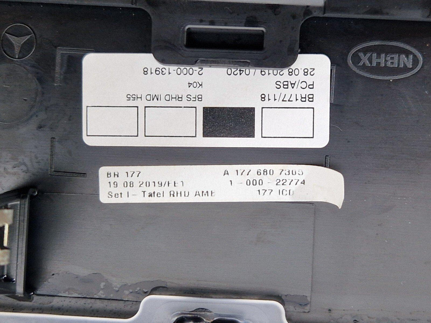 18-ON MERCEDES A CLASS W177 DASHBOARD CENTER TRIM PANEL A1776806003
