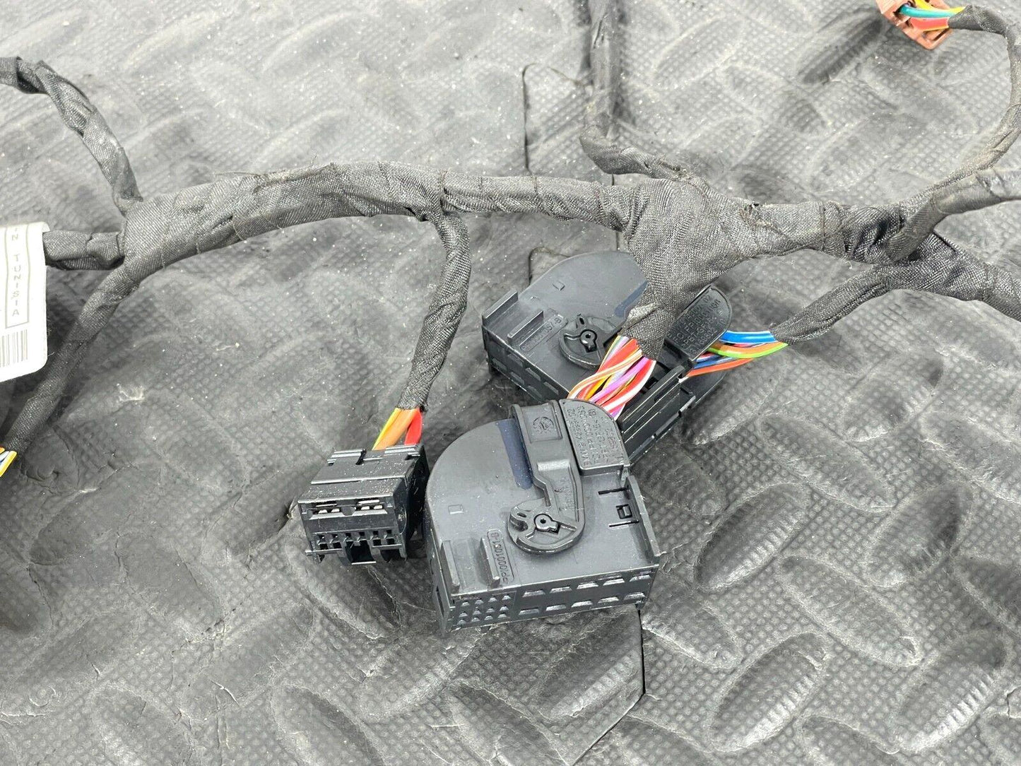 16-22 BMW X1 F48 GENUINE FRONT DRIVER SIDE DOOR WIRING LOOM 9132571