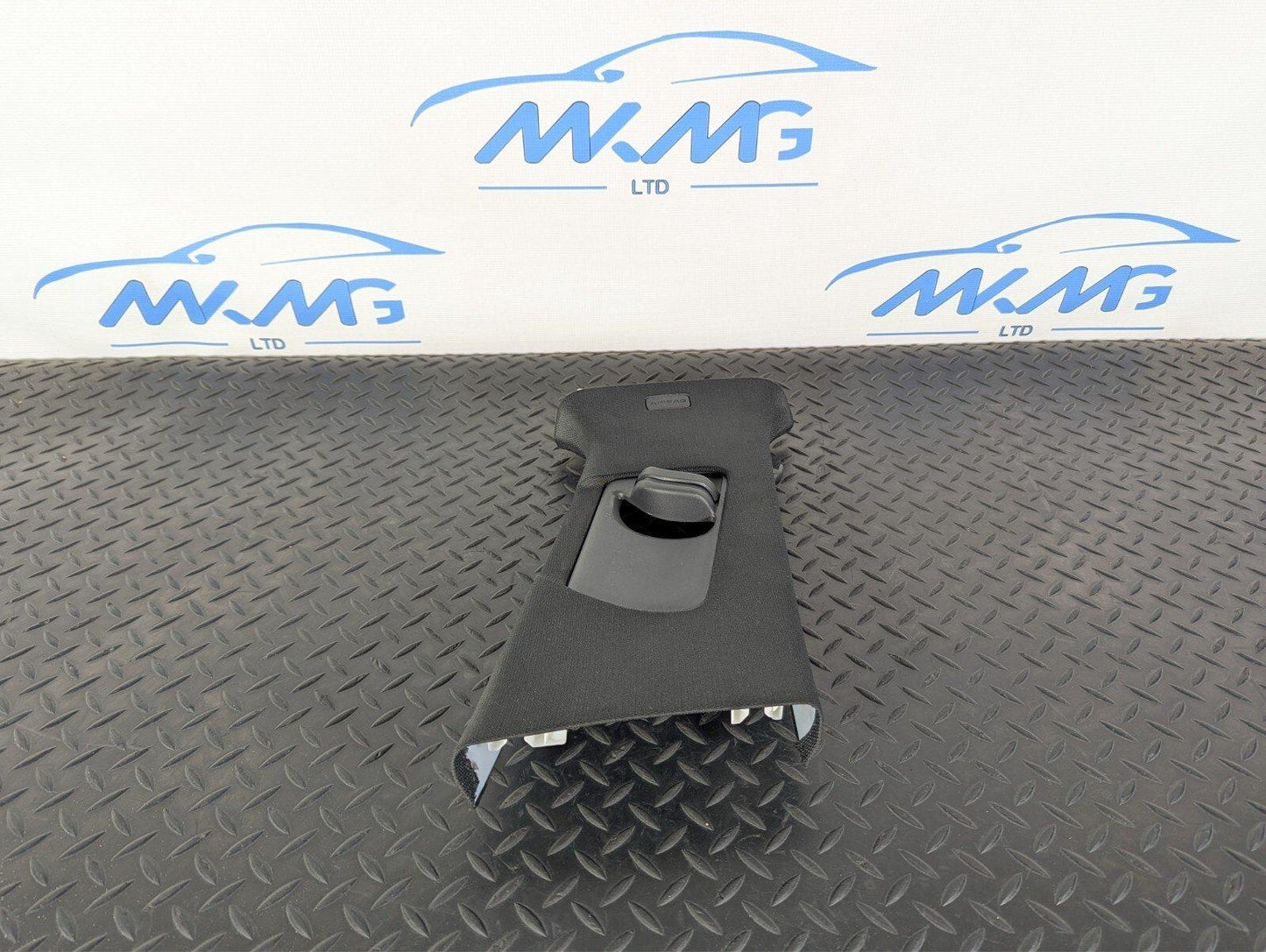 16-19 AUDI A4 B9 GENUINE RIGHT O/S DRIVER SIDE B-PILLAR TRIM COVER 8W0867244E