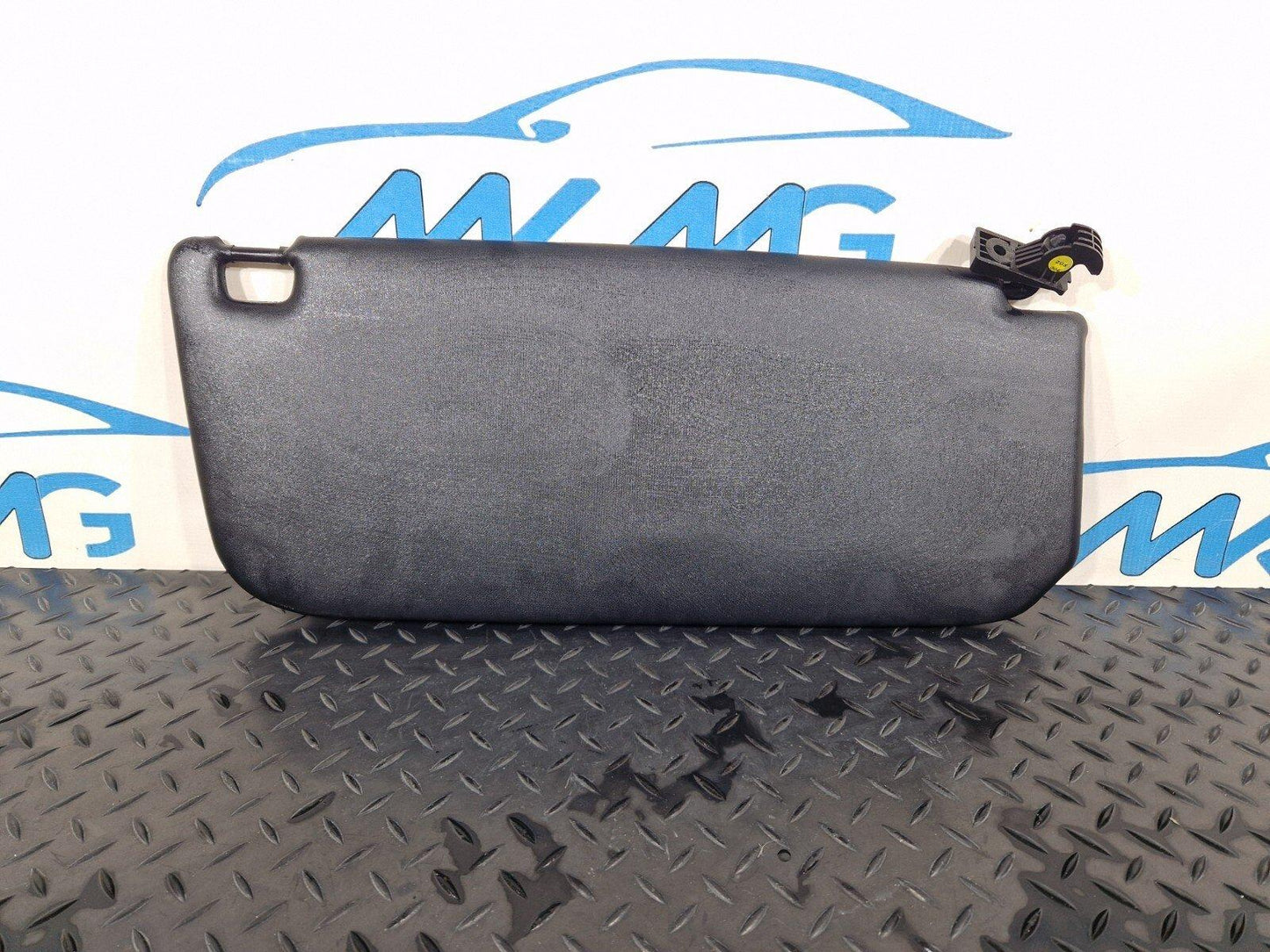 18-ON MERCEDES BENZ SPRINTER W907 PANEL SUNVISOR LEFT BLACK A9108102401