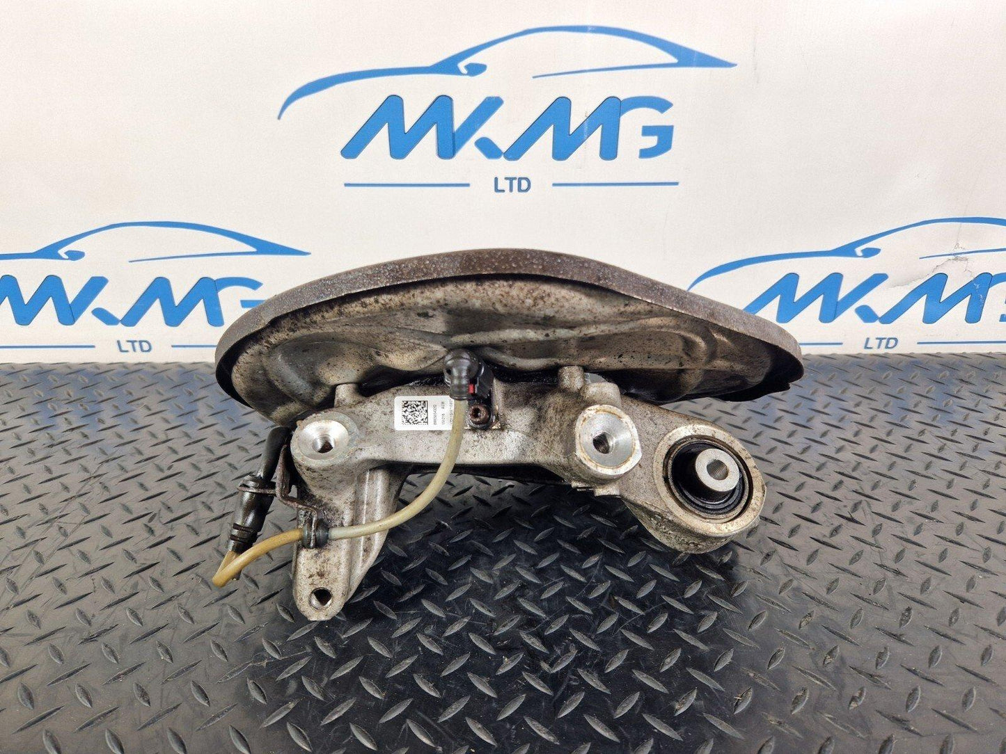 16-23 AUDI A5 F5 SPORTBACK S-LINE REAR RIGHT DRIVER SIDE WHEEL HUB 8W0505436AA