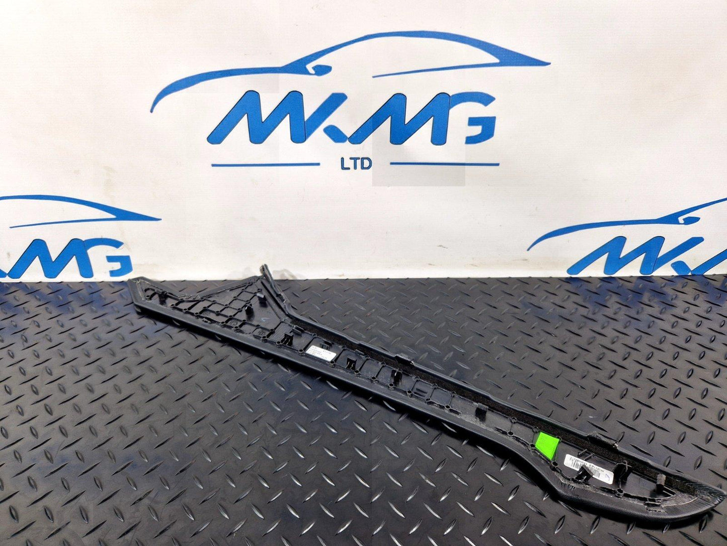16-19 AUDI A4 B9 GENUINE DRIVER SIDE CENTRE CONSOLE LEATHER TRIM 8W2863306A