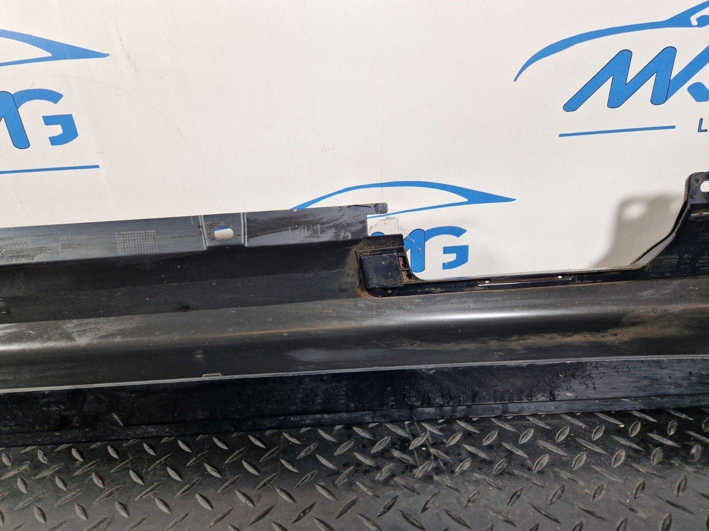 14-21 BMW 2 SERIES GRAN TOURER F46 LEFT N/S SKIRT PANEL IN BLACK 475 7318851