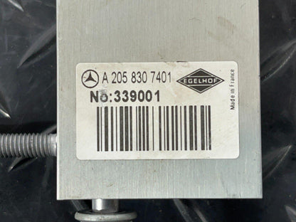 14-21 MERCEDES BENZ C350e W205 AIR CON OFF VALE A2058307401