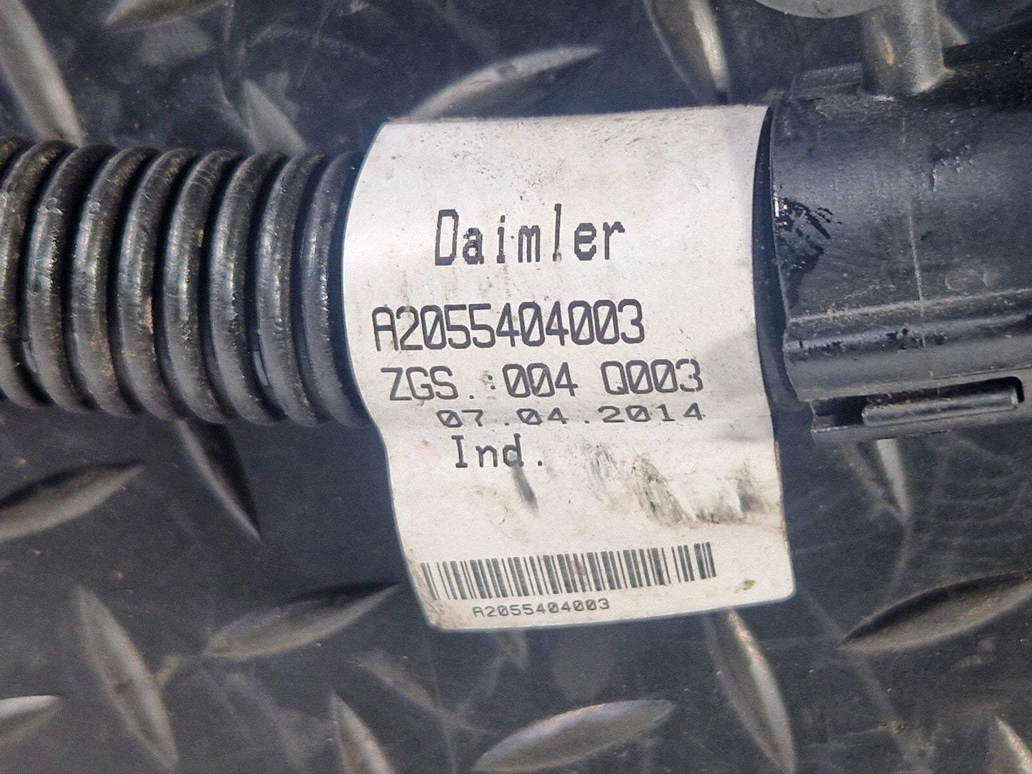 14-21 MERCEDES BENZ C300h W205 STARTER / ALTERNATOR CABLE A2055404003