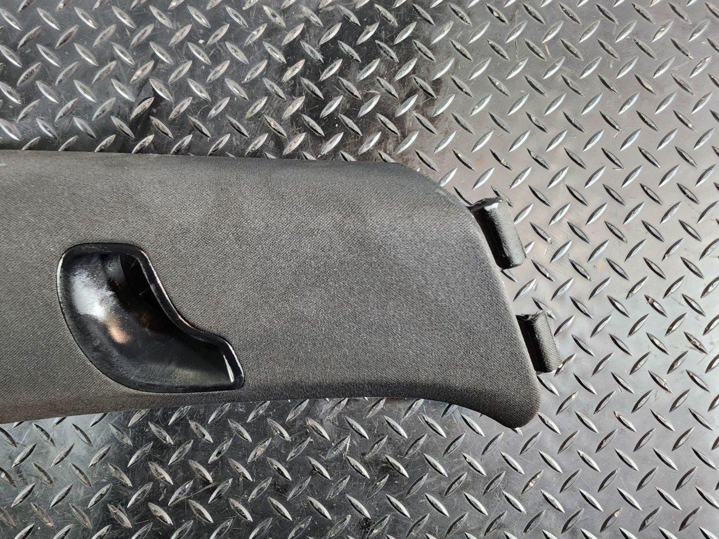 10-18 VW TOUAREG 7P REAR LEFT N/S C PILLAR TRIM 7P6867241G