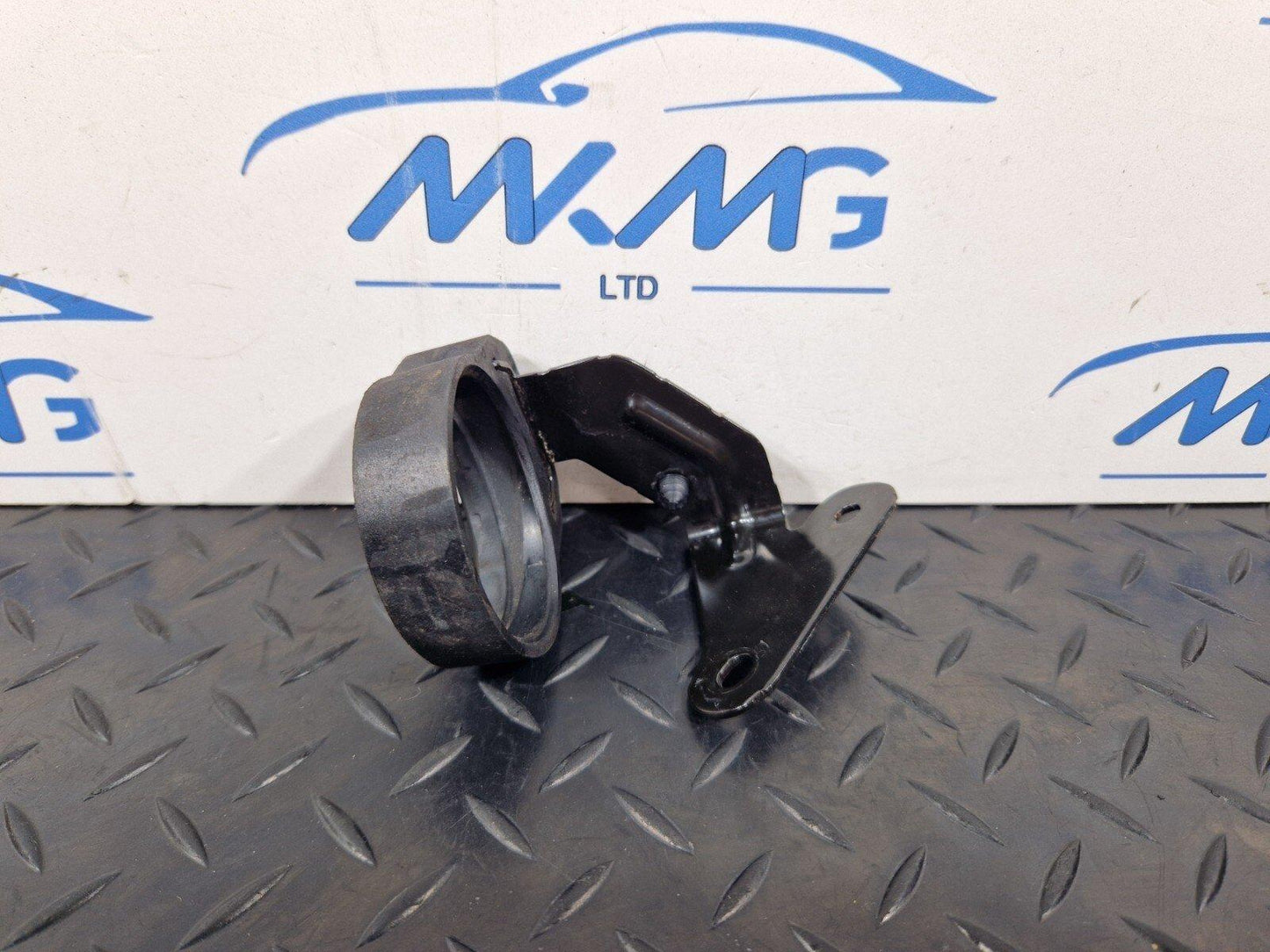 14-20 MERCEDES BENZ GLA 200 X156 GENUINE OEM AUXILIARY WATER PUMP A2465010020