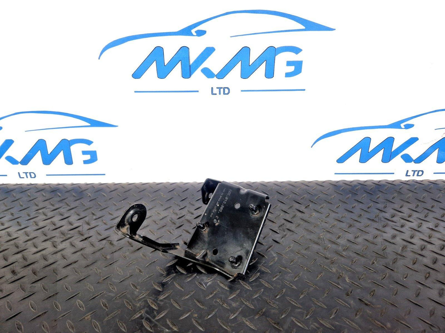 17-20 VW GOLF MK7 MK7.5 GENUINE ABS PUMP HOLDER BRACKET 5QE612392