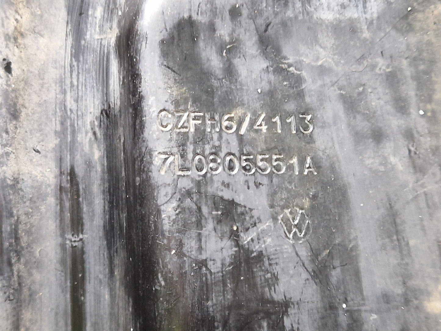 10-15 AUDI Q7 4L OEM FRONT SLAM PANEL FRAME LOWER PART 7L0805551A