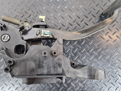 BMW X1 2 SERIES F45 F46 F48 GENUINE BRAKE PEDAL 6856600 6860677
