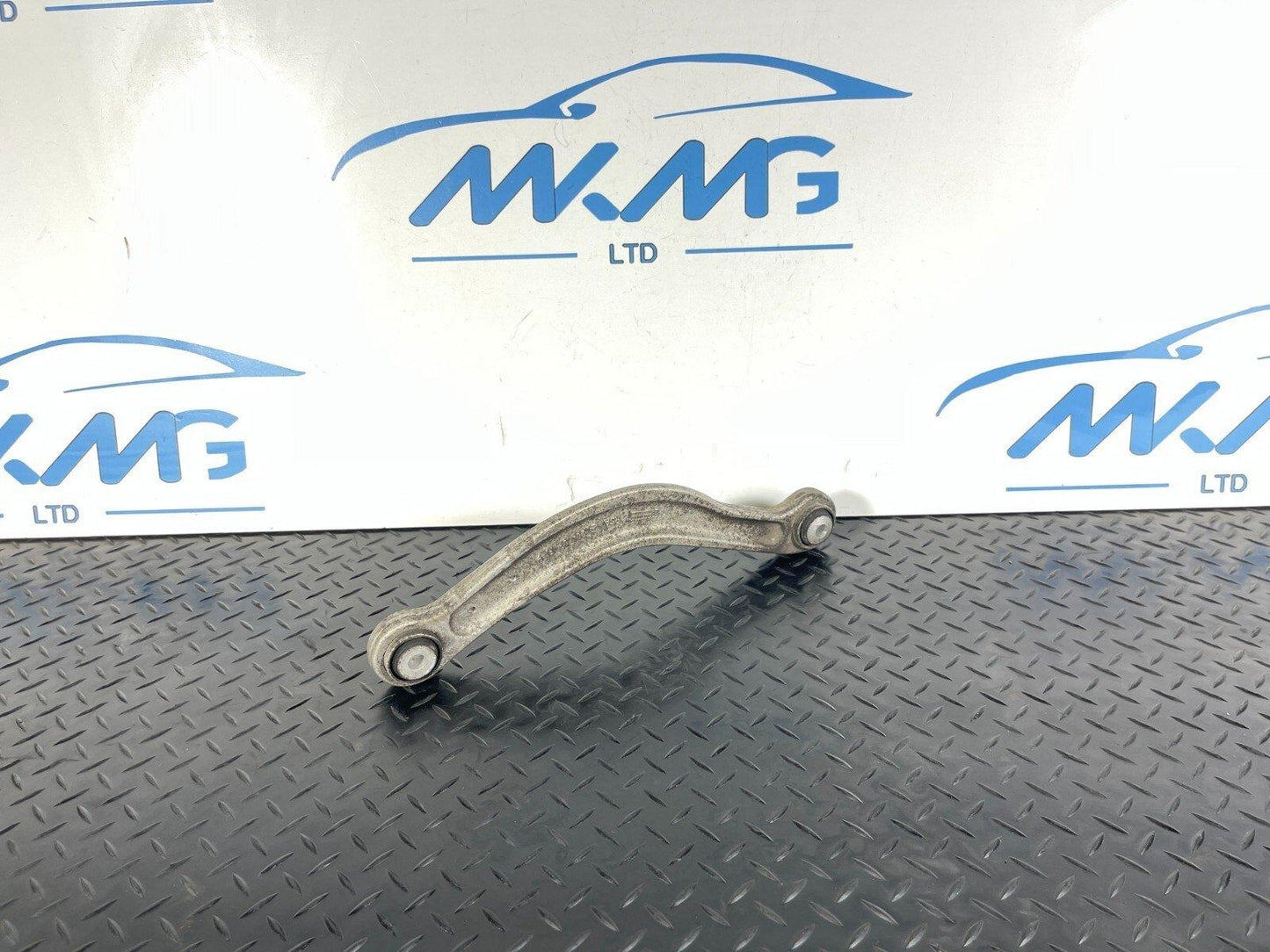 14-21 MERCEDES BENZ C350e W205  REAR LEFT CONTROL ARM WISHBONE 20407FI9
