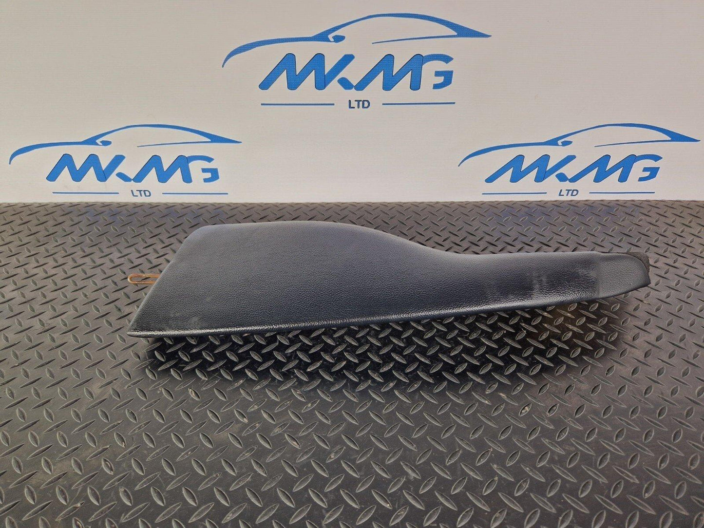 14-21 MERCEDES BENZ C220d W205 OEM REAR SEAT BOLSTER PANEL LEFT SIDE 5504251021