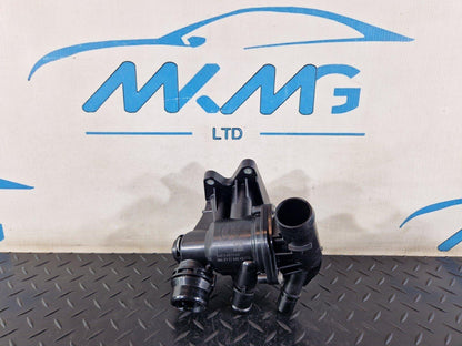 19-ON RANGE ROVER EVOQUE L551 THERMOSTAT HOUSING M4D3-8575-AB