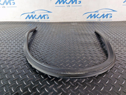 10-18 VW TOUAREG 7P ENGINE COVER WATER SEAL 7P6823723