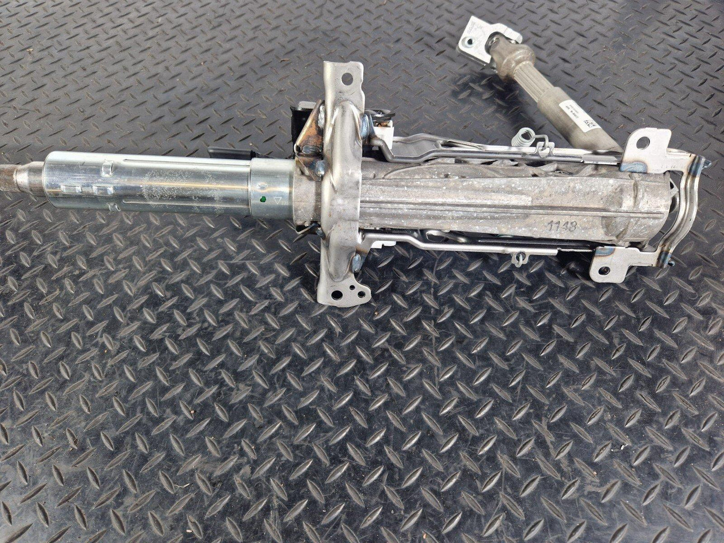 19-ON MERCEDES BENZ A CLASS EQ W177 COMPLETE STEERING COLUMN A2474608900