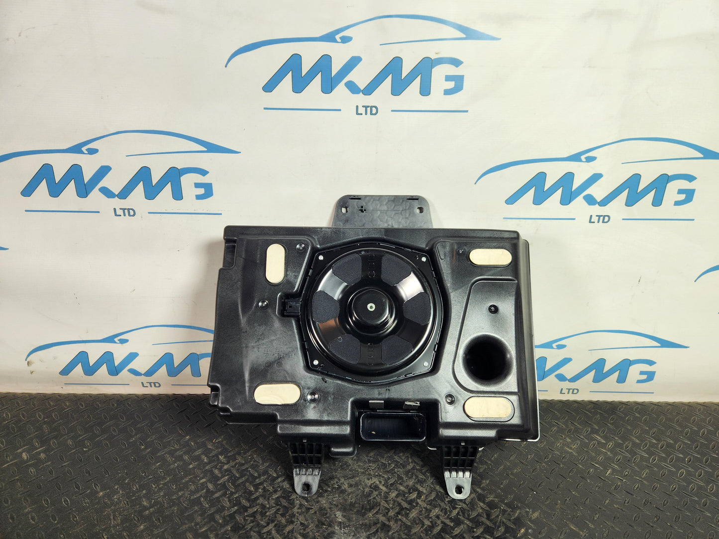 2012 - 2018 Land Rover Range Rover Evoque L538 SUV Subwoofer GJ3218808AC