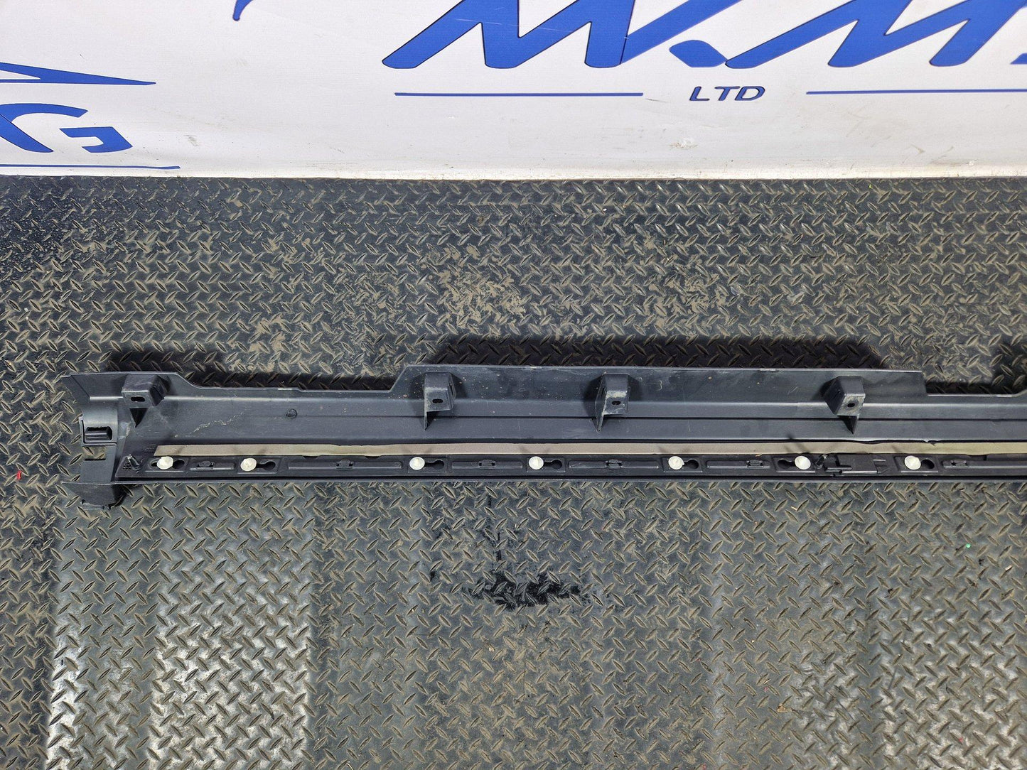 Land Rover Discovery Sport Left Passenger Side Side Skirt Sill Trim FK7210155AD