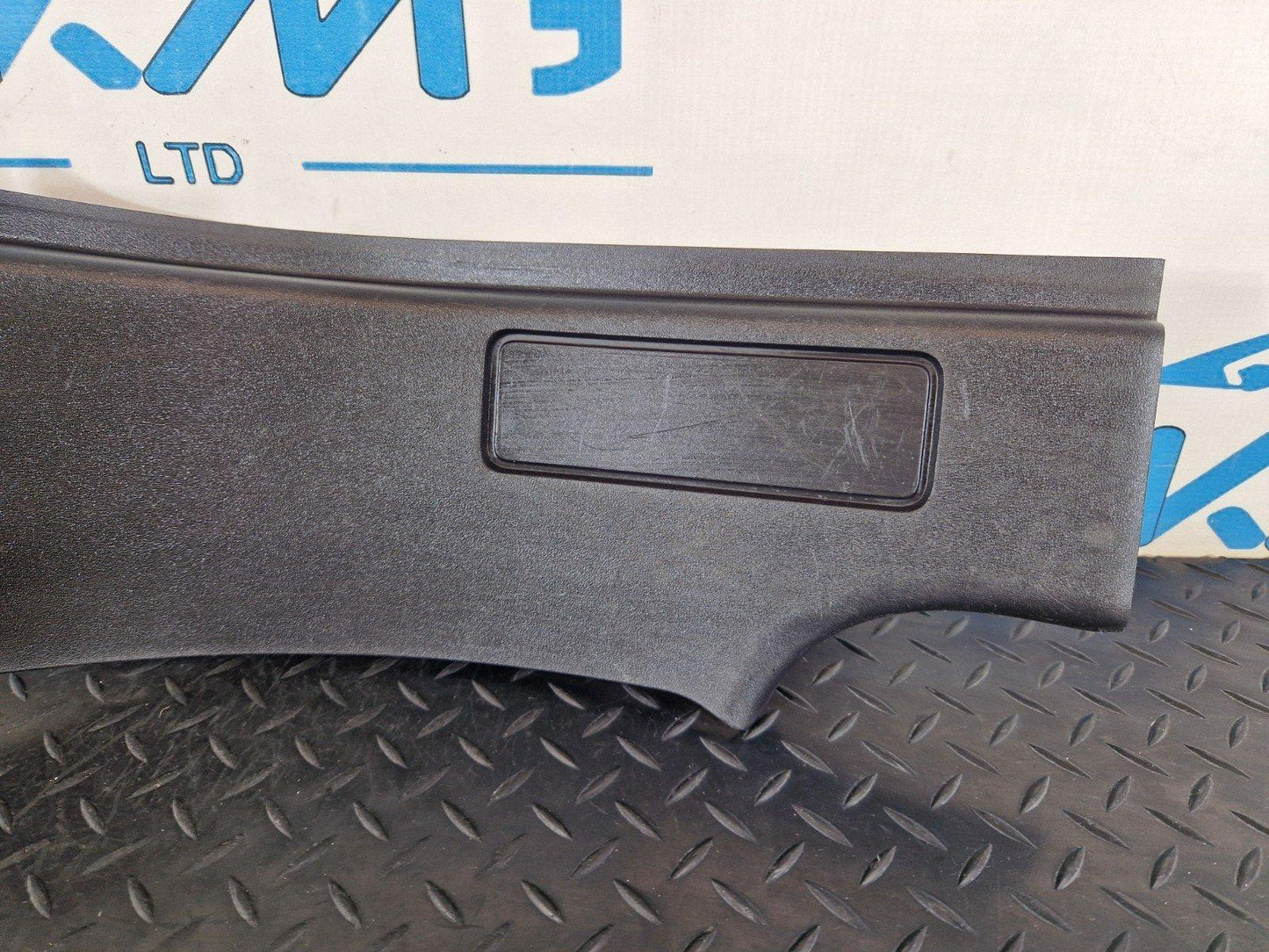 14-19 LAND ROVER L550 SPORT LOWER C PILLAR TRIM LEFT SIDE FK7213245AE8PVJ
