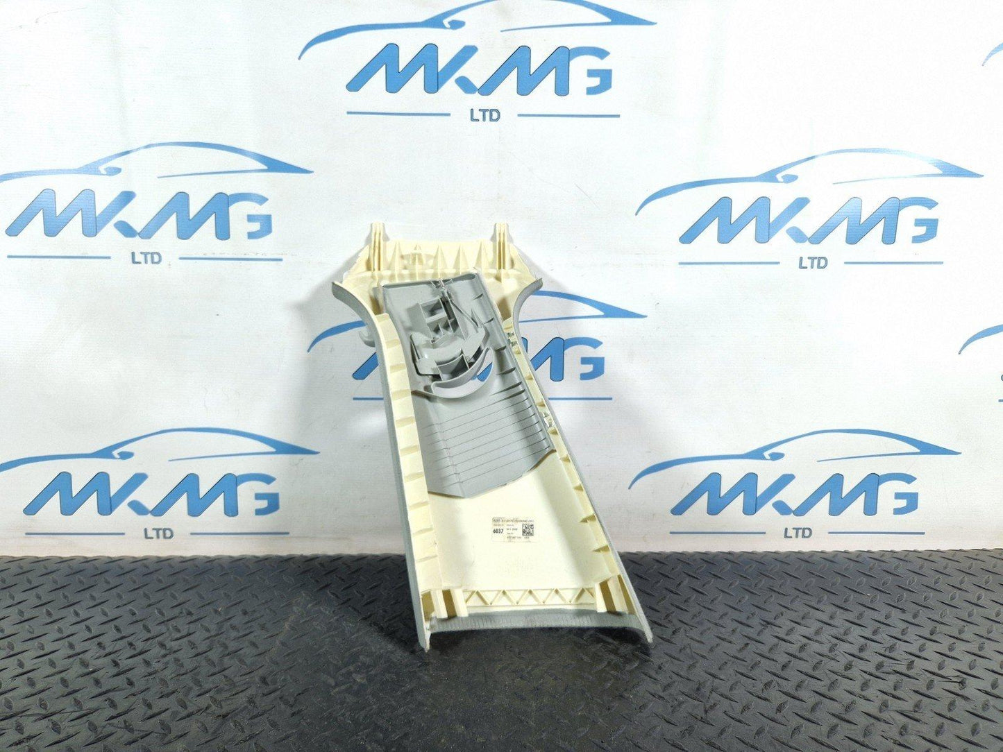12-18 AUDI A6 C7 GENUINE RIGHT B PILLAR TRIM BELT PANEL 4G0867244
