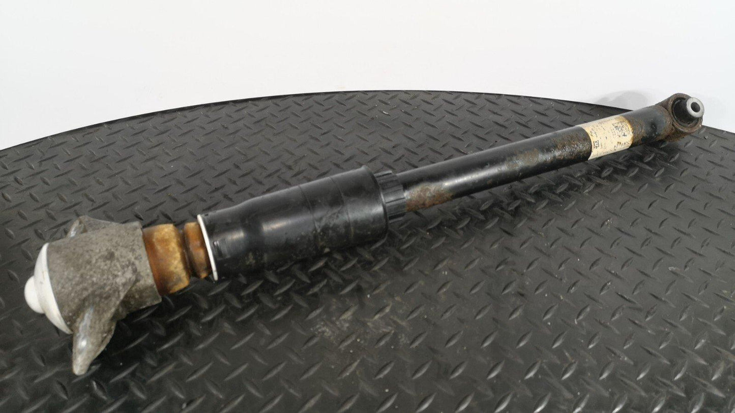 16-19 AUDI A4 B9 S-LINE GENUINE 2.0TDI REAR RIGHT OR LEFT SIDE SHOCK ABSORBER