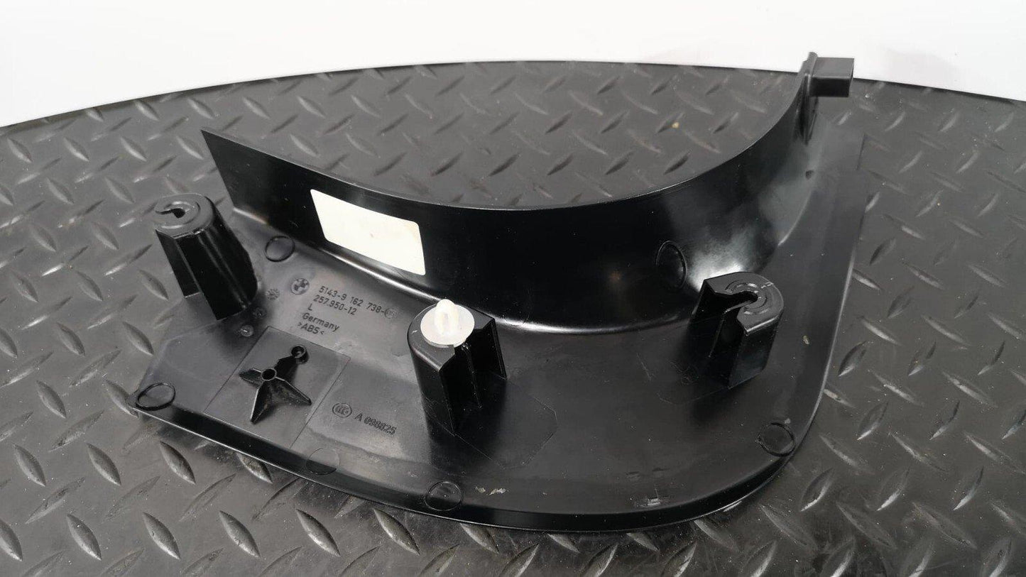 11-16 BMW M5 F10 5-SERIES PASSENGER LEFT SIDE FOOT WELL TRIM BLACK 9162738
