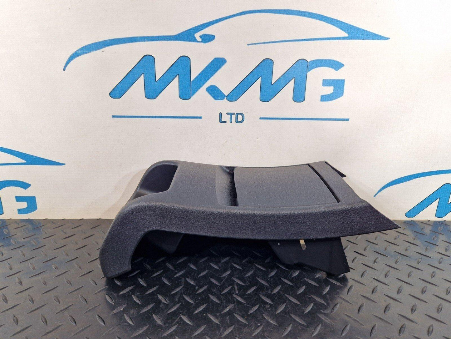 18-ON MERCEDES BENZ A CLASS W177 GENUINE CENTER CONSOLE REAR STORAGE TRIM COVER