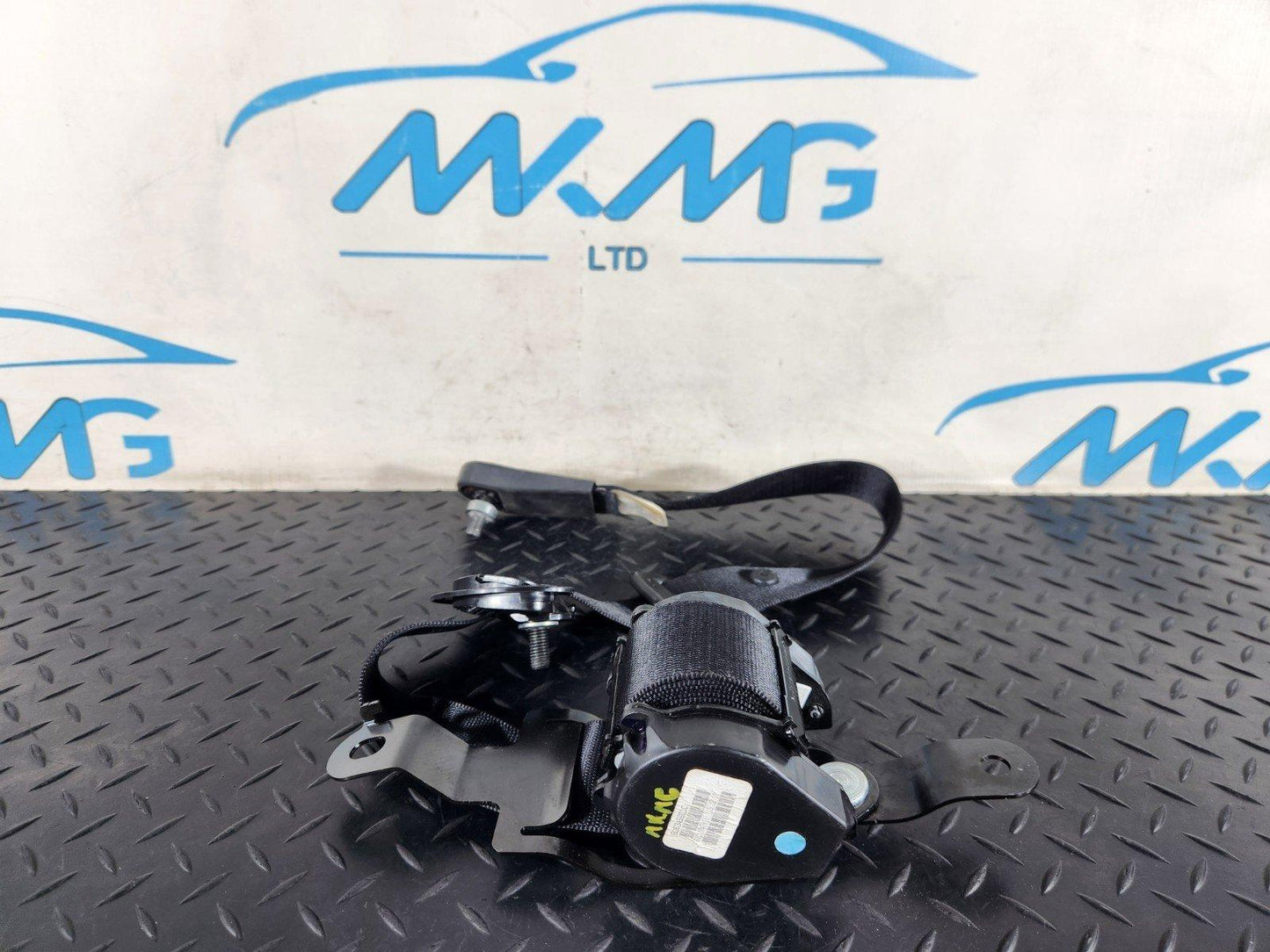 BMW X5 E70 SEAT BELT REAR RIGHT DRIVER SIDE 606345600C 602506400B