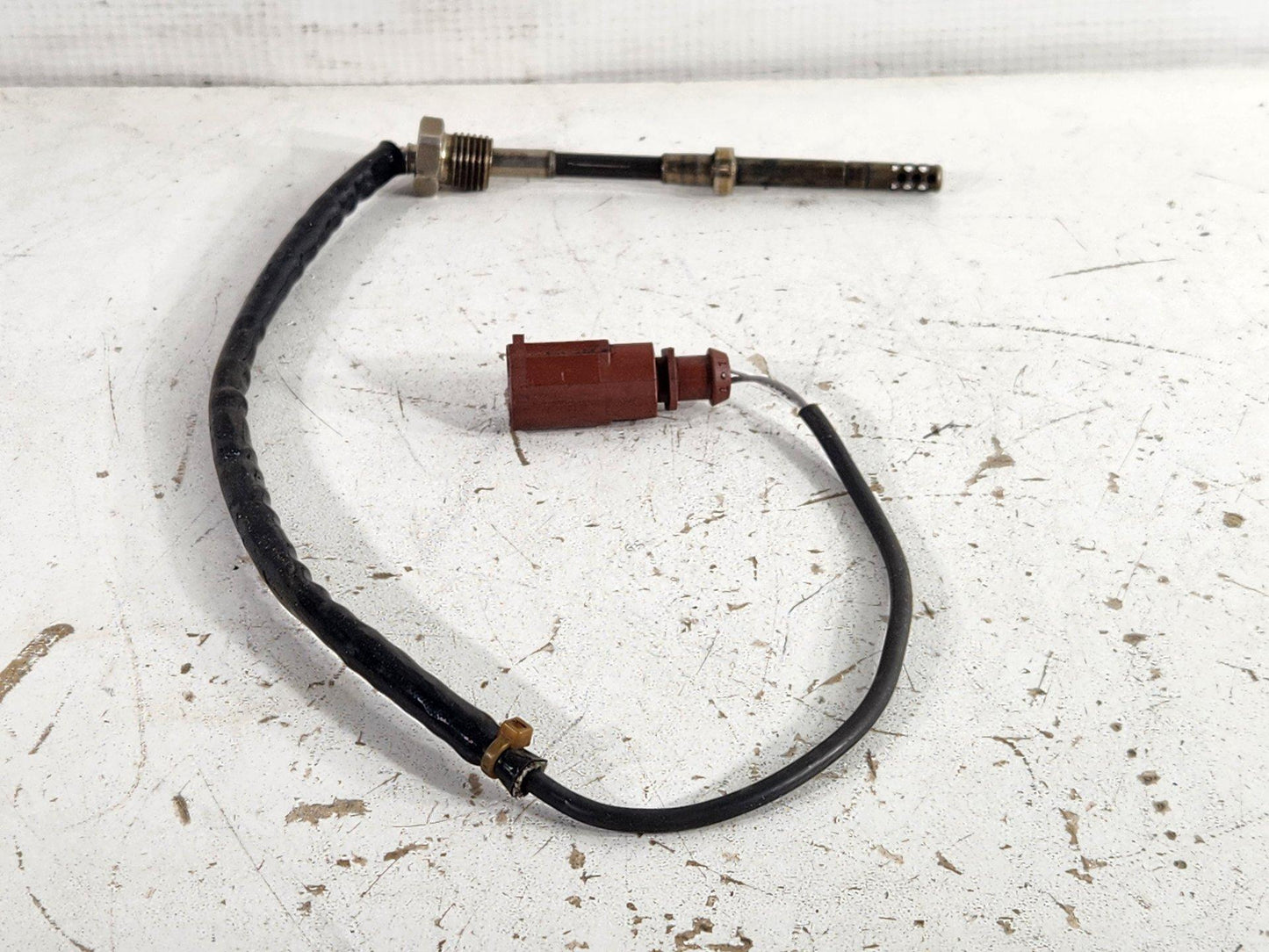 Audi A7 4G Genuine Exhaust Temperature Sensor 8K0906088