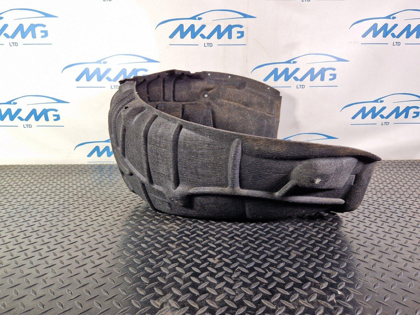 16-19 AUDI A4 B9 S-LINE REAR LEFT PASSENGER SIDE WHEEL ARCH LINER 8W0810171F