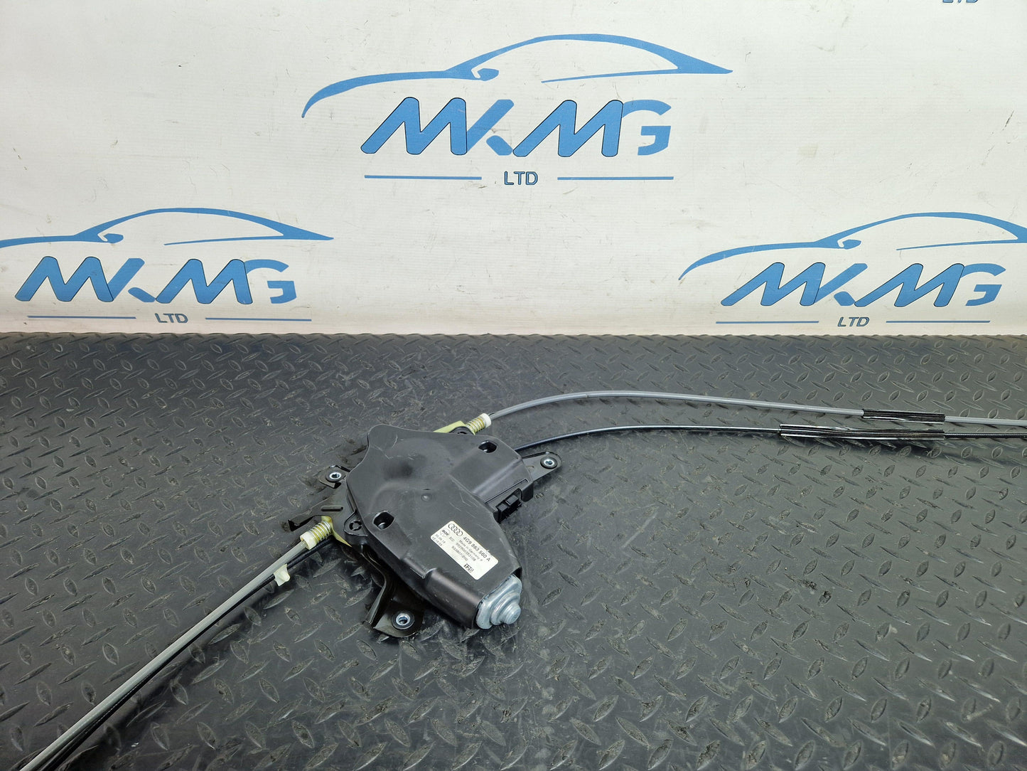 Audi A6 Allroad C7 Parcel Shelf Load Cover Mechanism 4G9863560A