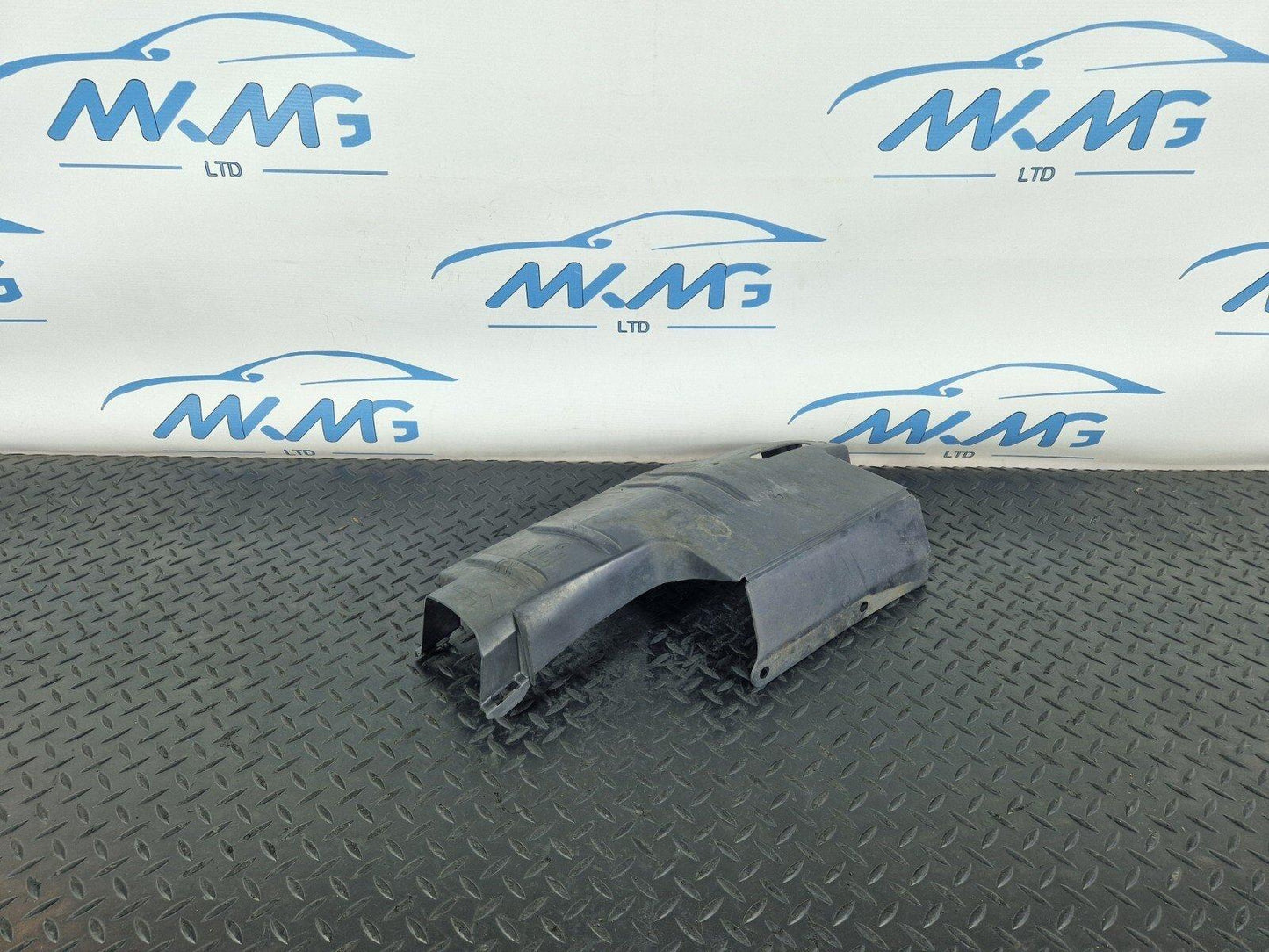 13-19 MERCEDES BENZ CLA C117 AMG REAR RIGHT O/S/R WISHBONE COVER A2463520291