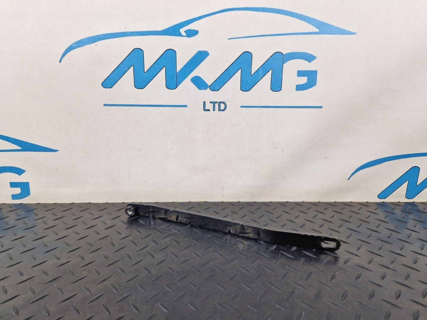 14-21 MERCEDES BENZ W205 REINFORCEMENT RADIATOR SUPPORT STRUT A2056201700