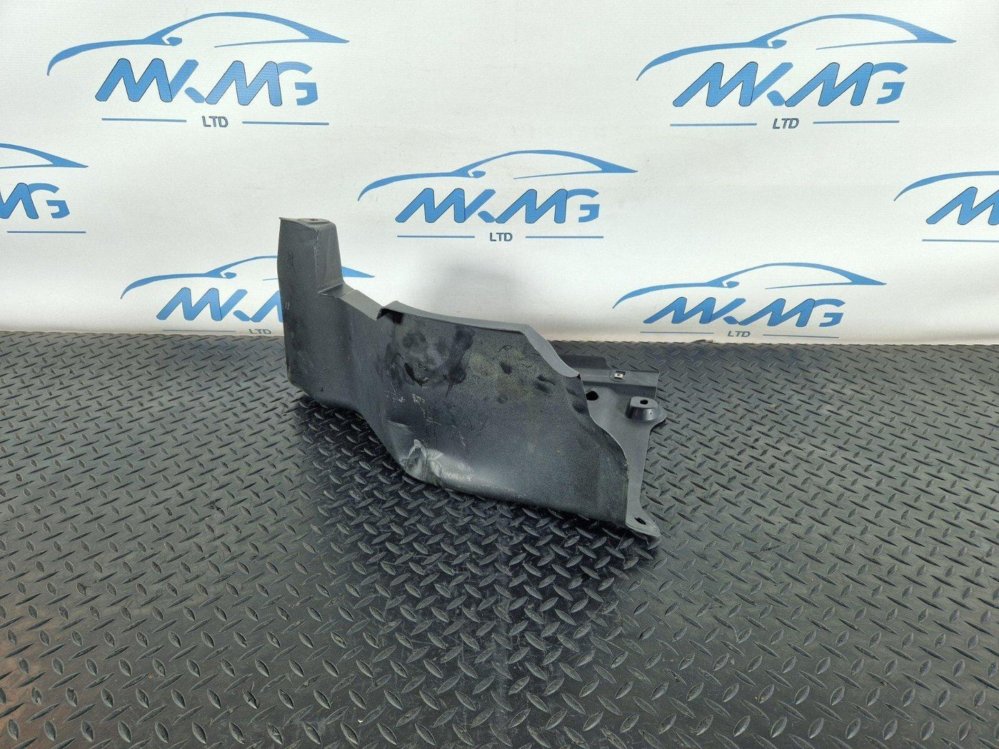 12-17 AUDI Q5 8R GENUINE OEM REAR RIGHT O/S UNDERBODY UNDERTRY TRIM 8R0825219B