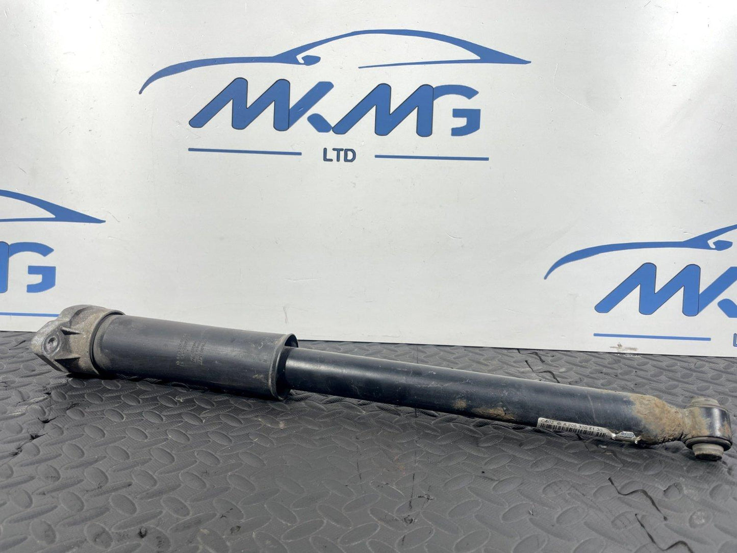 14-21 MERCEDES C300 W205 REAR OSR/NSR SUSPENSION SHOCK ABSORBER A2053207130