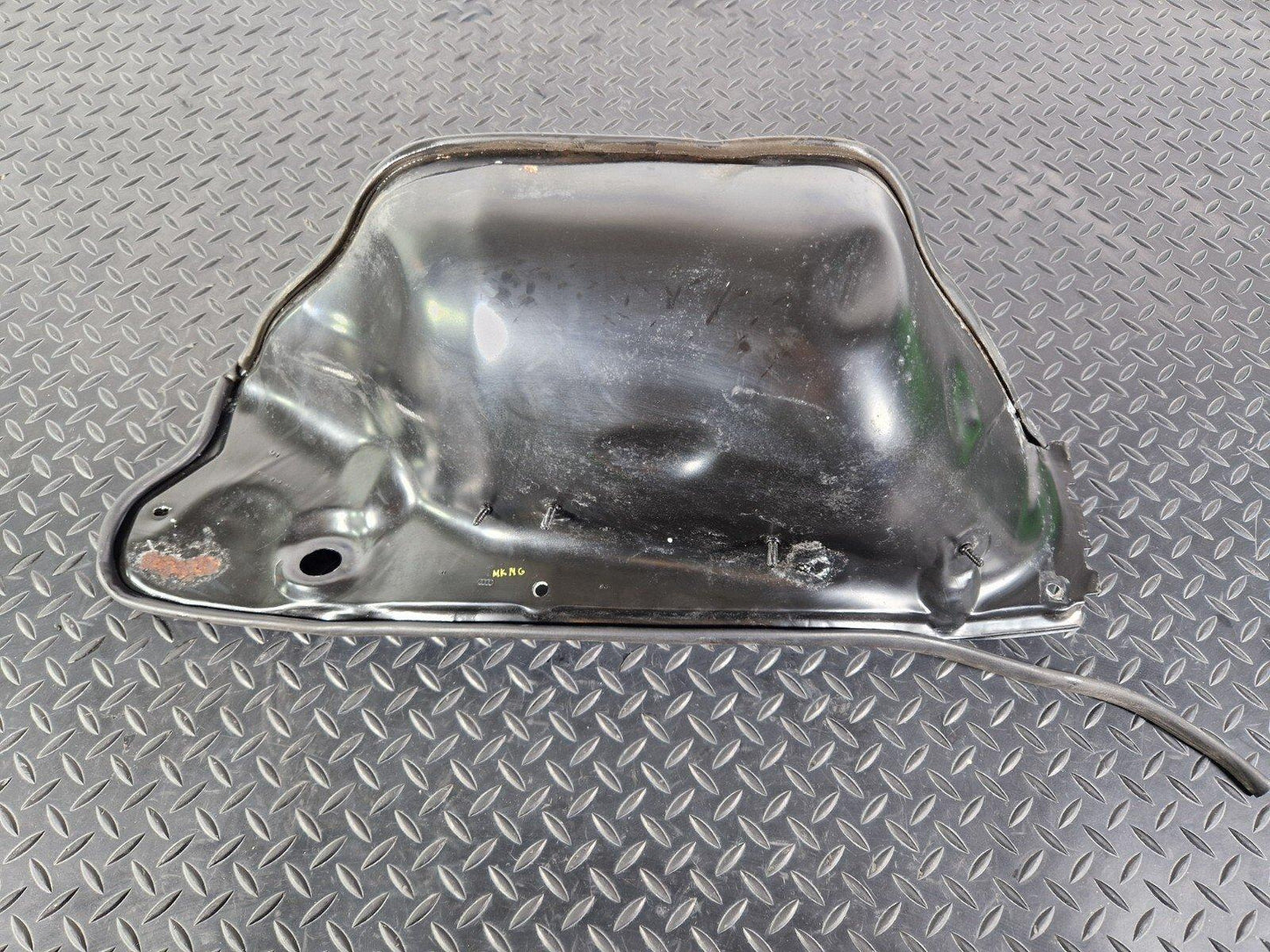 15-18 AUDI A7 4G OEM HEAT PROTECTION 4G0804165B