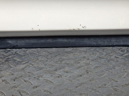 14-16 BMW 2 SERIES F22 M235i RIGHT DRIVER O/S SIDE SKIRT IN WHITE A96 8051948