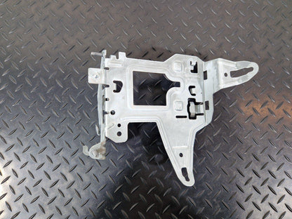 14-21 MERCEDES BENZ C200 W205 FUSE BOX RELAY HOLDER BRACKET A2055451740