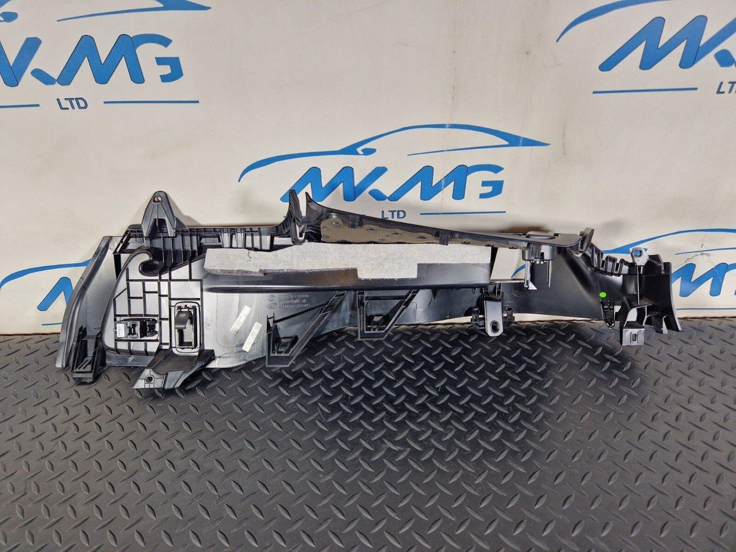 14-21 BMW 2 SERIES GRAN TOURER F45 F46 TRUNK BOOT RIGHT RAILING TRIM 7360950