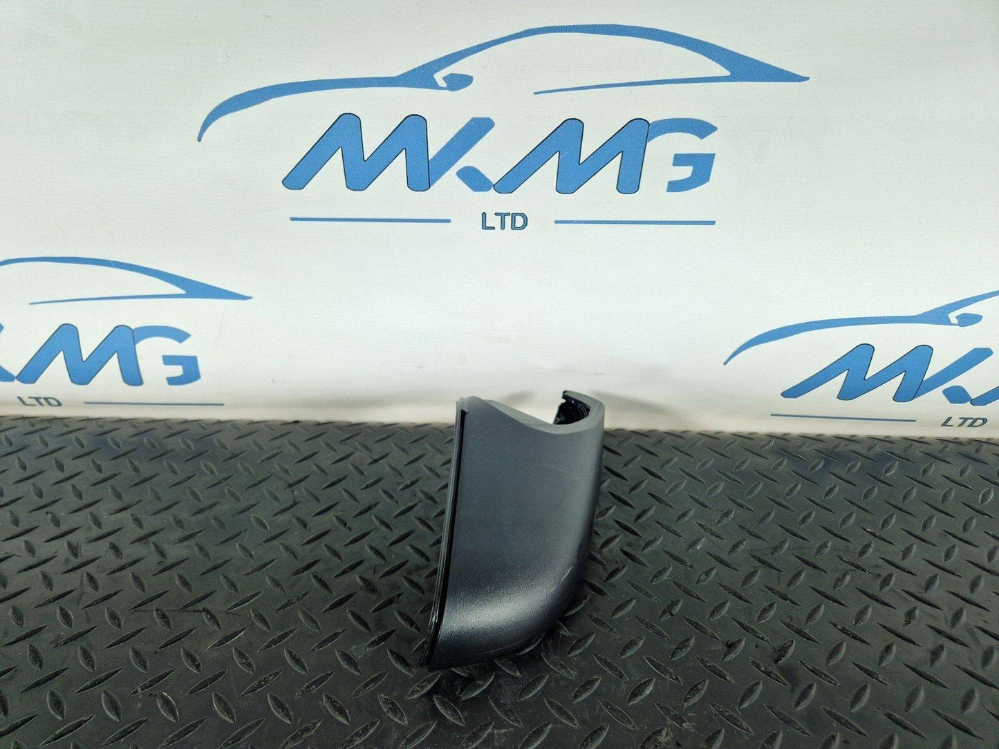 20-24 BMW 1 SERIES F40 FRONT LEFT N/S WING MIRROR TRIM COVER BLACK