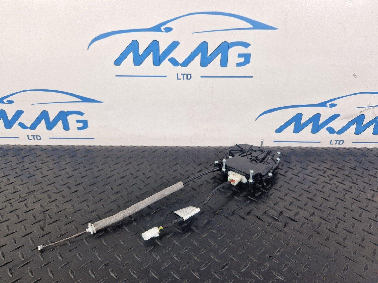 14-21 BMW 2 SERIES GRAN TOURER F45 F46 BOOTLID TAIL GATE LOCK ACTUATOR 7348531