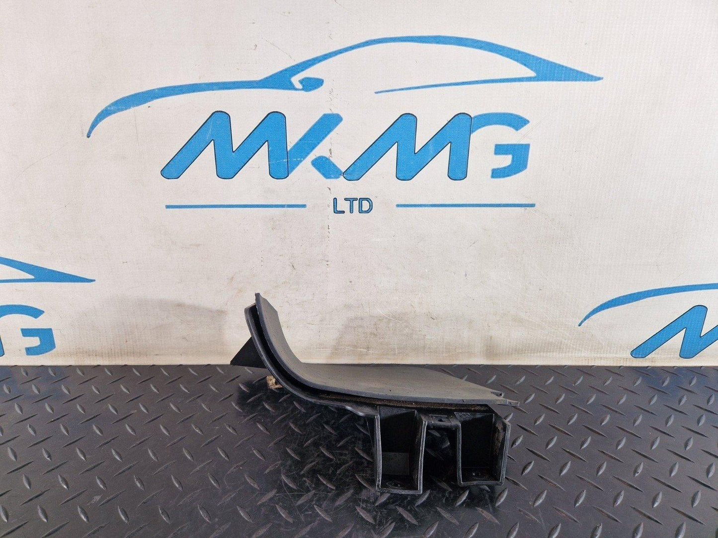 10-18 VW TOUAREG 7P REAR LEFT MUD FLAP SPLASH GUARD 7P6854855