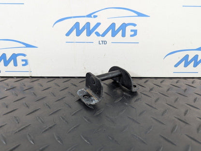 11-19 MERCEDES BENZ ML W166 BONNET HOOD LOCK BRACKET A1668800164
