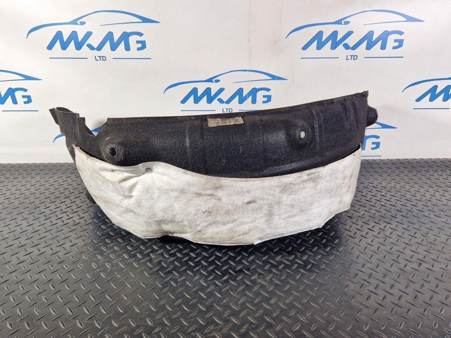 14-20 MERCEDES BENZ GLA X156 REAR SPLASH GUARD PASSENGER LEFT A1566900330