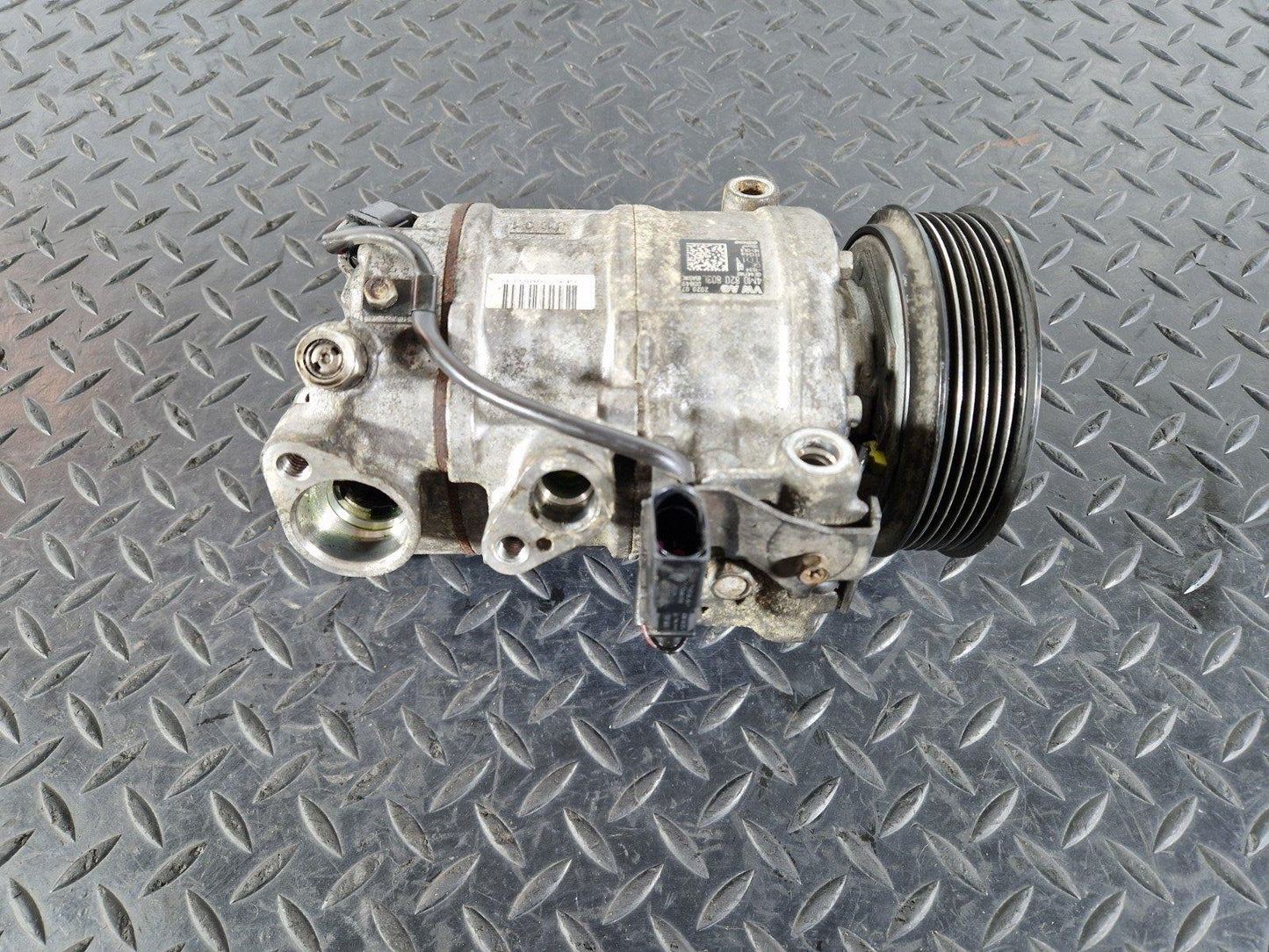 15-18 AUDI A7 4G GENUINE OEM AIR CONDITIONING COMPRESSOR PUMP 4M0820803L