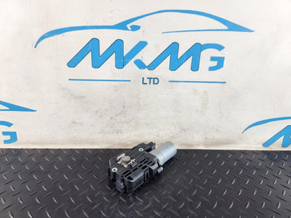 19-ON MERCEDES BENZ B CLASS W247 PANORAMIC SUNROOF MOTOR A2139067003