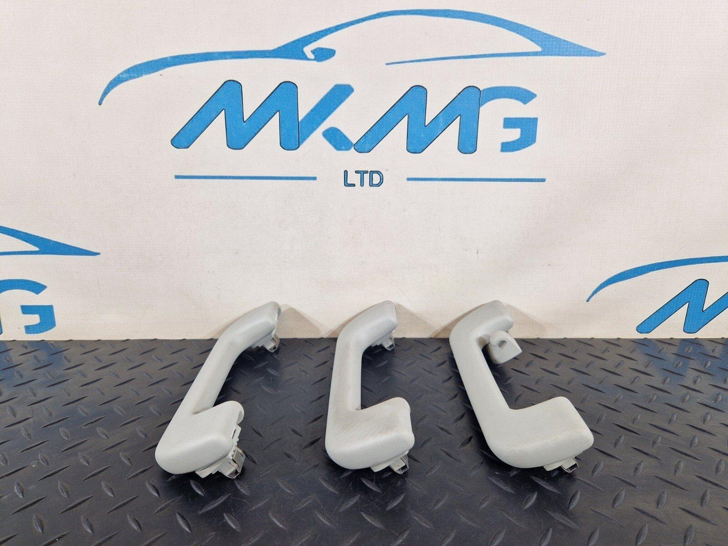 12-18 AUDI A6 C7 GENUINE OEM SET OF FOOF GRAB HANDLES 8K0857607B 8K0857607C